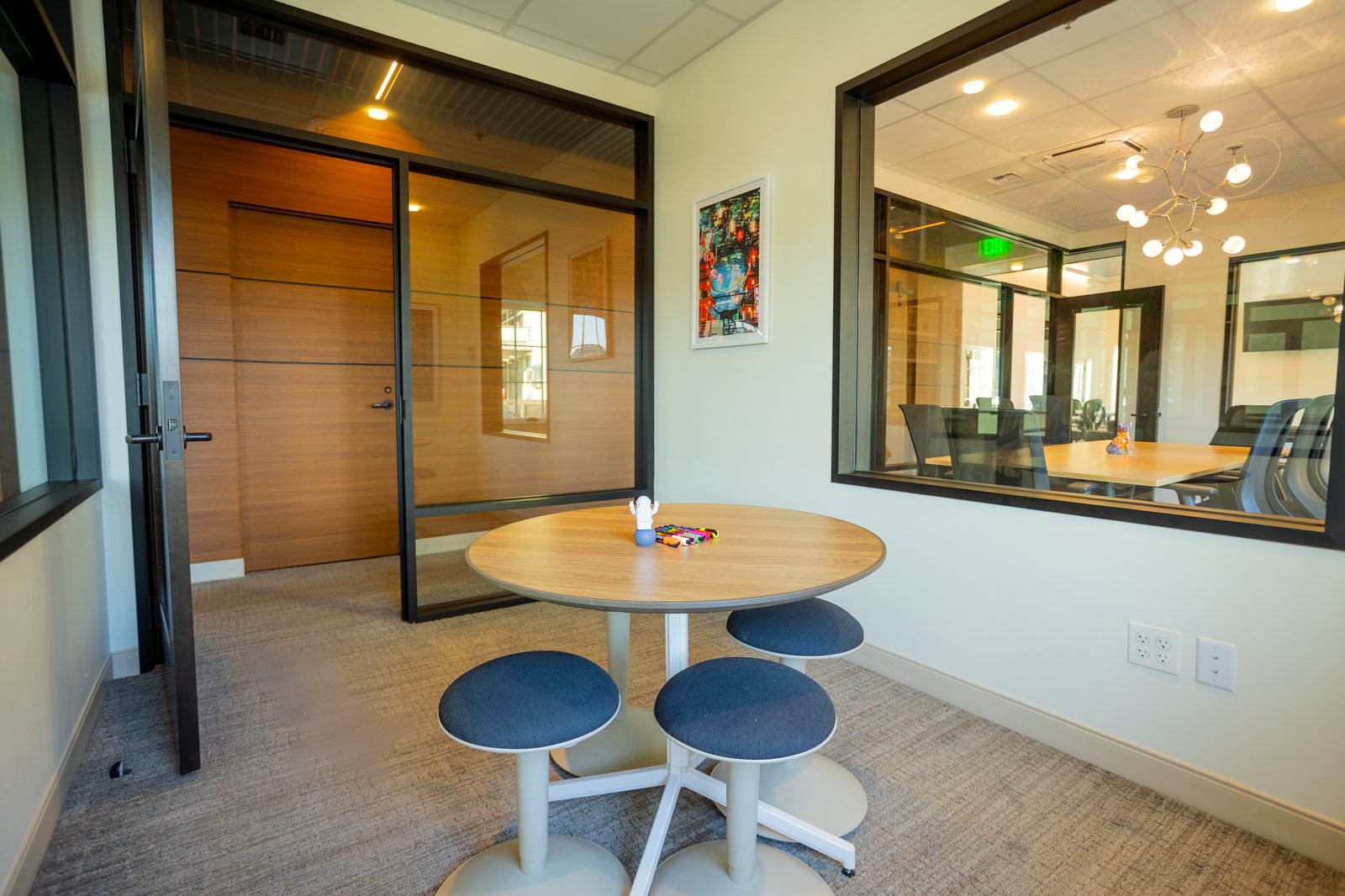 Breakout and collaboration nook
